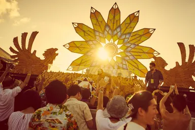 「CORONA SUNSETS SESSION」イメージ1