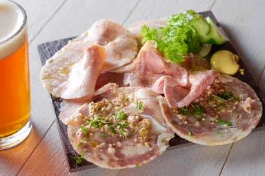 シャルキュトリーとビール　イメージ2