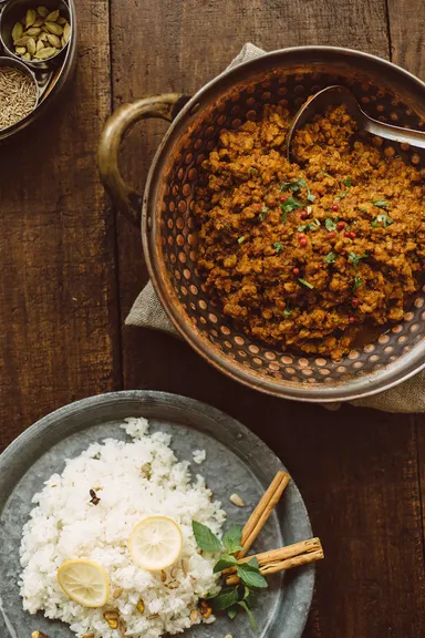 OISHII & GLUTEN FREE  FUSION AND INTERNATIONAL RECIPES FOR LIFE