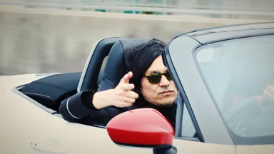 スタイリスト祐真朋樹氏