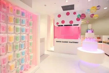 Totti Candy Factory Shop 3