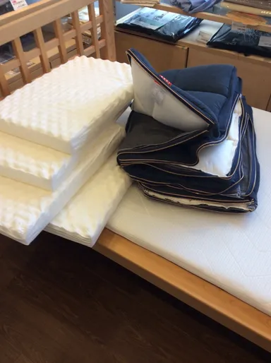 中材を外すと丸洗い可能