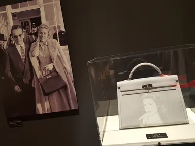 世界に3つしかないケリーバッグ