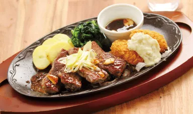 カットステーキ＆牡蠣フライ