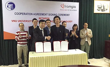 ベトナム国家大学との調印式