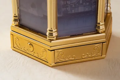 『PROPLICA×Figuarts Zero chouette タキシード・ミラージュ メモリアルオーナメント』土台部 ※画像はイメージです。(C)武内直子・PNP・東映アニメーション (C)Naoko Takeuchi