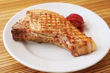 骨付き三元豚のグリル