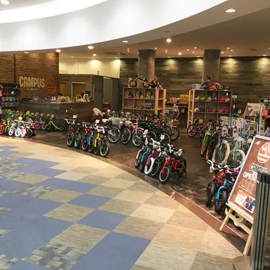 CAMPUS by Feelings 湘南モールフィル店