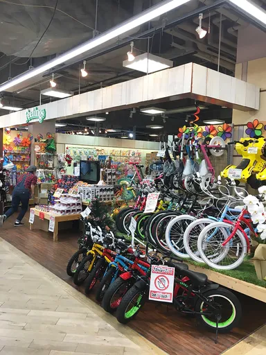 Feelings デックス東京ビーチ店