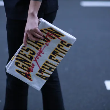 クラッチバッグ　カットソー１