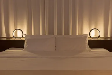 使用シーン ベッドサイド