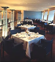 レストラン ベラージュ　店内