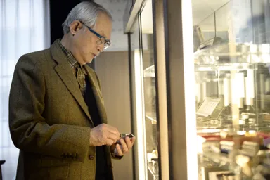 カミソリから理髪師を想う