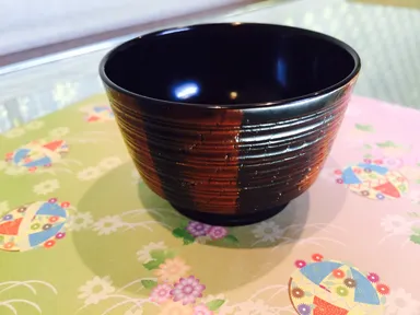 小森氏制作の輪島塗をプレゼント