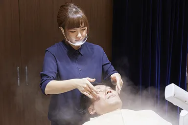 男性フェイシャル