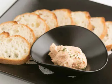 バケット／糖質・カロリーは約20％カット