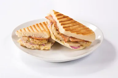 レンコンとチキンのタルタル仕立て