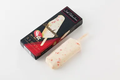 ジョエル・ロブション ストロベリー ～タヒチ産バニラとホワイトチョコで～