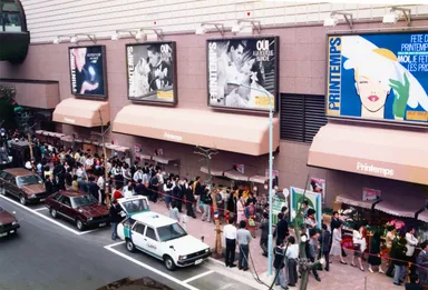 開業当日の写真(2)