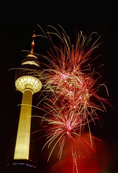 「イーワールド星光祭り」イメージ4