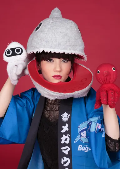 Bugって花井(メガマウスアイドル)