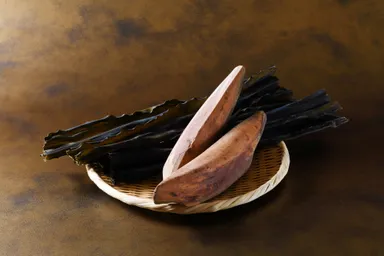 鹿児島県山川産鰹節＆北海道産昆布のみ使用