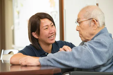 介護の様子(イメージ)