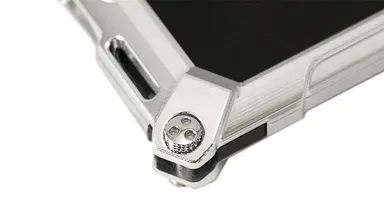 「FACTRON」オリジナルネジで固定