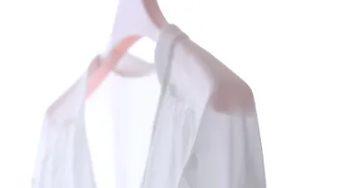 サクラ色プラスチック・ハンガー