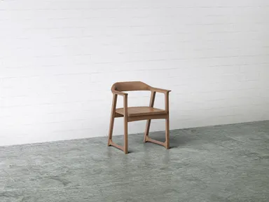 ARM CHAIR　MODERN AIR