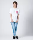 2P Tシャツ(バーナビー) 女性着用イメージ