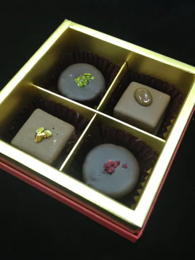 T.MIKAMOショコラコレクション　中身