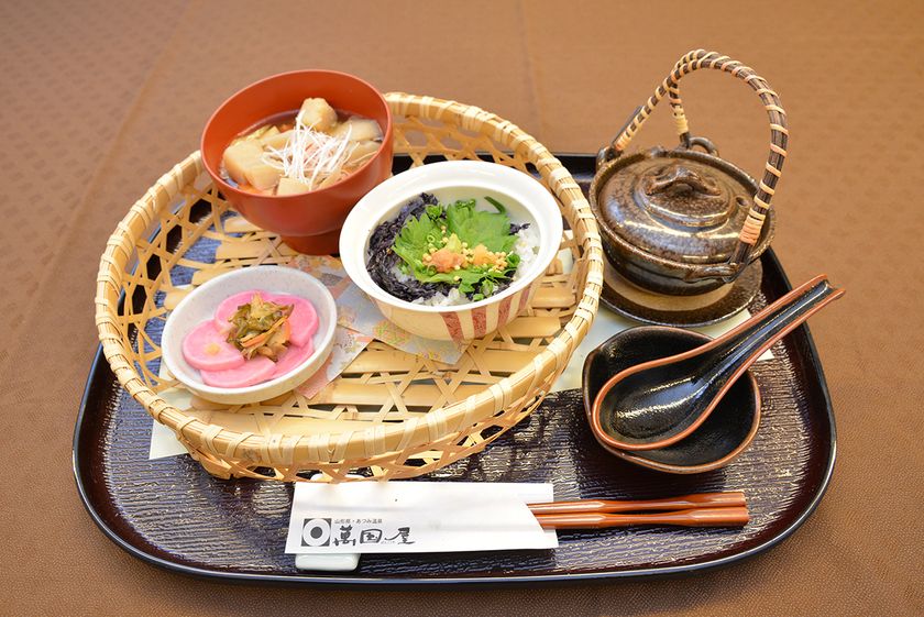 山形県あつみ温泉萬国屋の朝ごはんが日本一に選出!
記念プランを4月末までの期間限定で販売