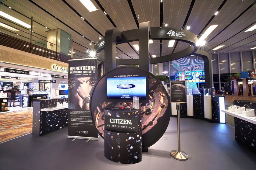 世界のハブ空港で好評を博した
「シチズン エコ・ドライブ ラウンジ」
2月16日(木)から羽田空港にて開催