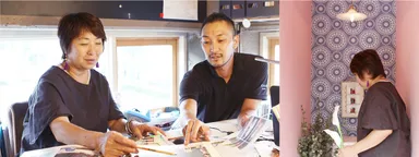 インテリアデザイナー