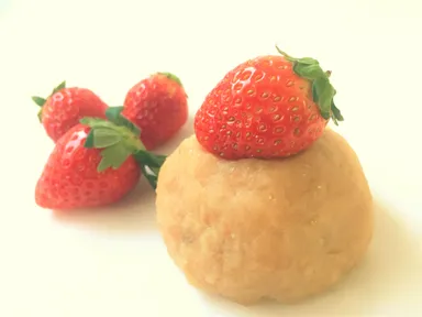 雪見いちごおはぎ