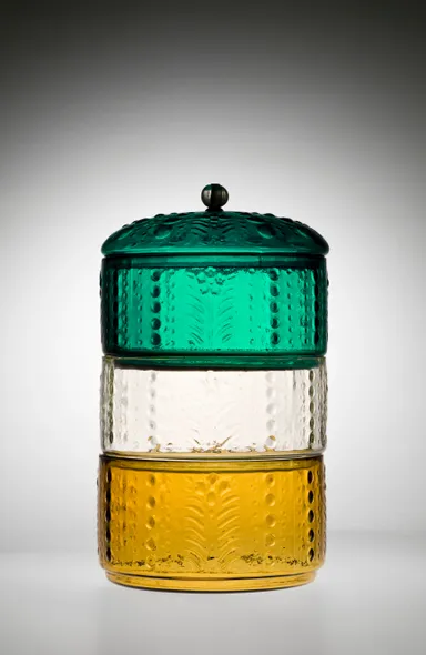 色替草花文三段重