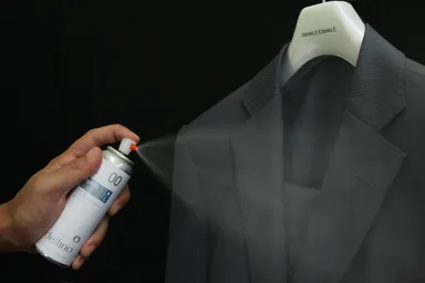 スーツへの噴霧法