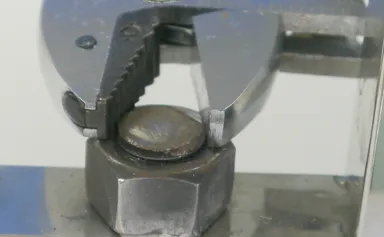 折れたボルトに対応可能