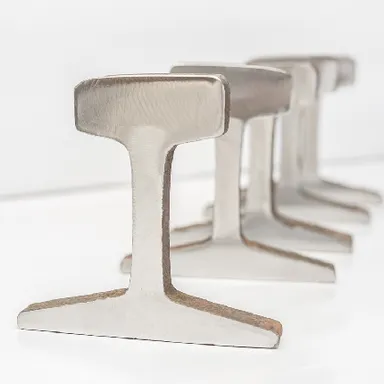 「駅すぱモール」で販売する「カットレール 30K」