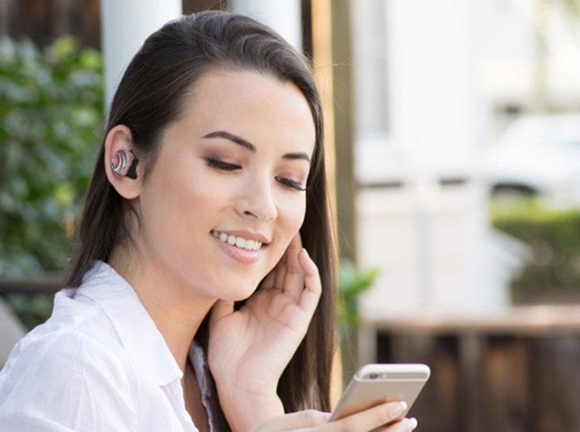 マイク付き完全ワイヤレスイヤホン初の
3Dサラウンドシステムを搭載した「MUSE5」2月10日発売