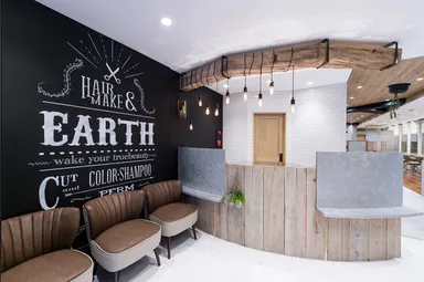 EARTH店内イメージ 1