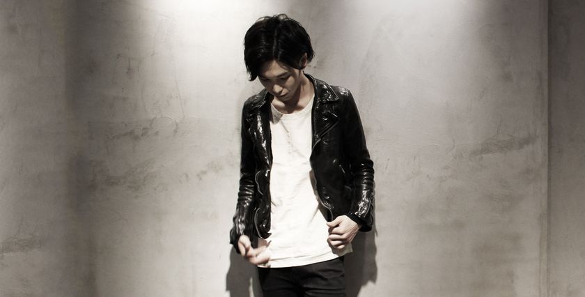 伝統工芸「伊勢木綿」を使用した“10年着れるTシャツ”
　和装の伝統仕様を取り入れたTシャツ2月7日発表、
2月22日より展示会実施