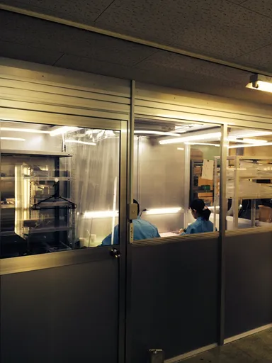 クリーンルーム