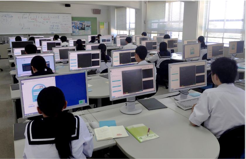 Progateの学校向けオンラインプログラミング学習サービス、
リリースから約3ヶ月で全国10の高校に導入