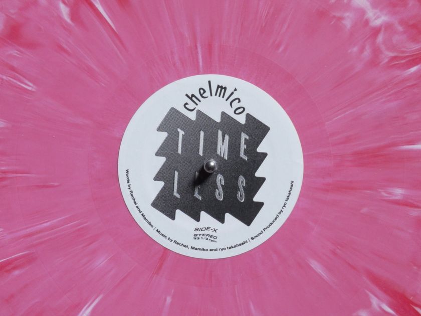 XLARGE(R)×草間彌生×X-girl コラボコレクション発売記念
　90'sを意識した世界観のオリジナルMVを公開！