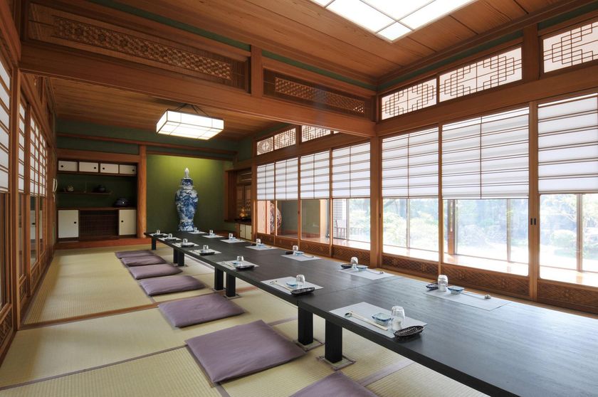 グラミー賞出展を祝して　
大川組子のお部屋で食す、大川懐石を特別提供