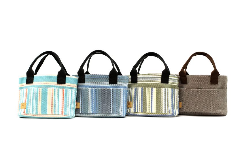 江戸時代の帆布『松右衛門帆』を使用したカジュアルバッグが
全国推奨観光土産品審査会にて中国大使館賞受賞！