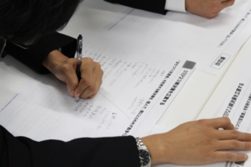 [社員研修 無料体験会]
2/28東京開催：新入社員育成指導＆OJT内容公開
「受け入れ直前対策プログラム体験会」