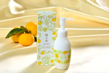 『柚子香オールインワンジェル』1